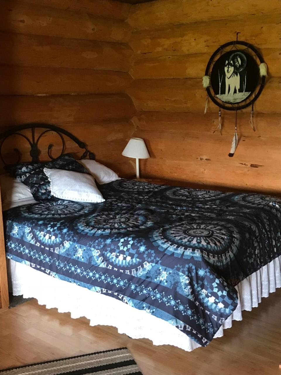 Hotel Wells Gray Guest Ranch Clearwater Exterior foto